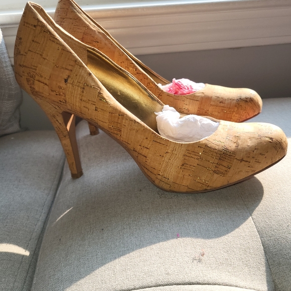 Nine West Shoes Cork Pumps Poshmark
